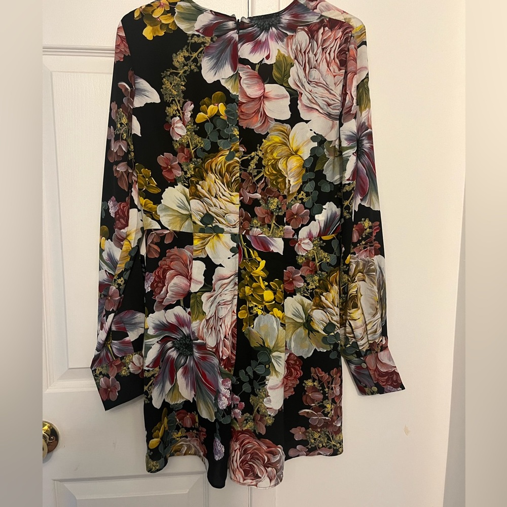 π Flowered Romper from Express π - Picture 2 of 4